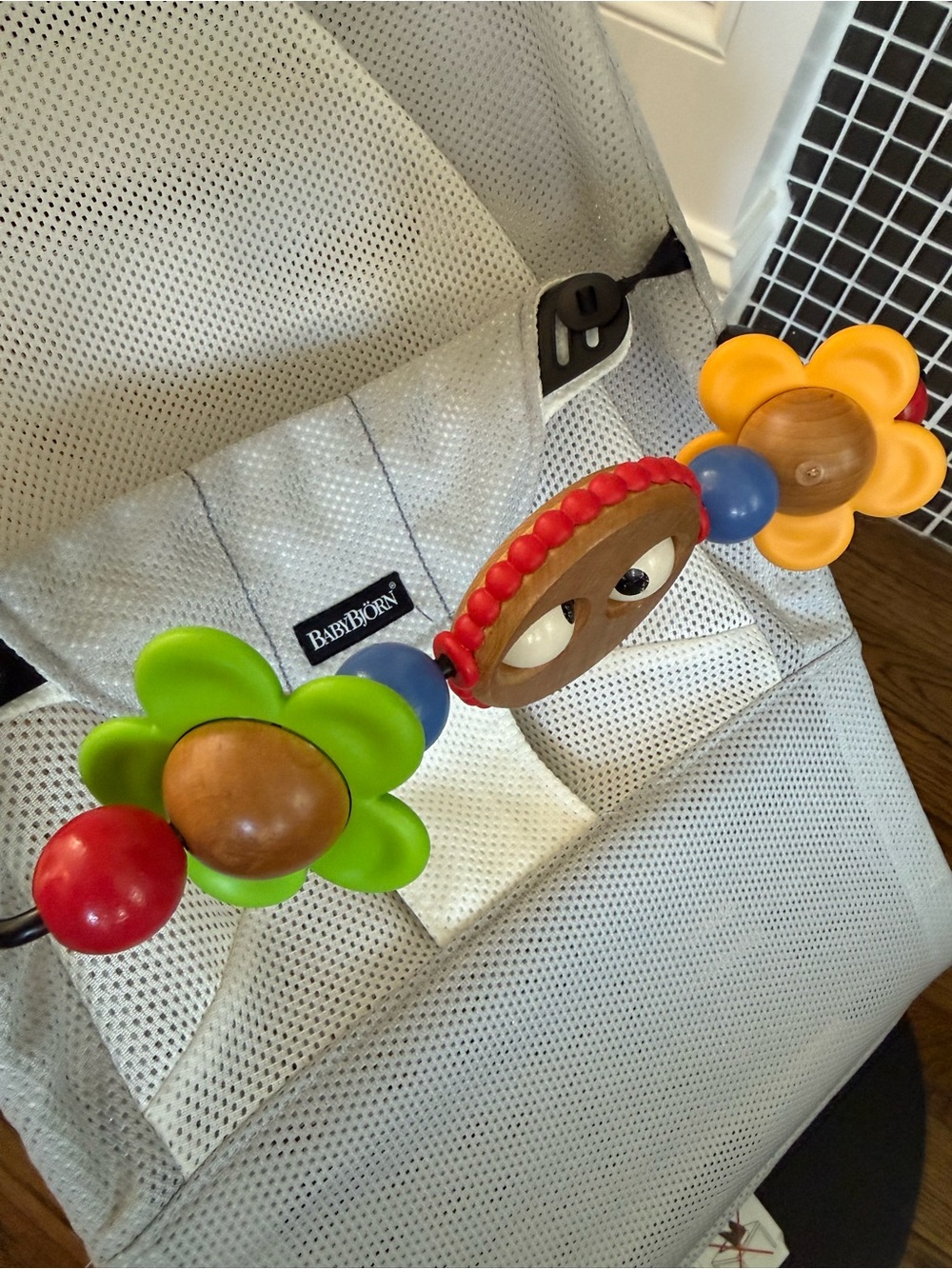 BabyBjörn Grey Mesh Bouncer with Wood Toy Bar - Picture 3 of 3